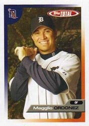 2005 Topps Total Base Set Magglio Ordonez #379 card