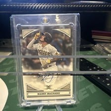 2022 Topps Definitive Collection Images Autographs Manny Machado #DIA-MMO card