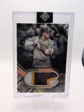 2025 Topps Transcendent Collection Transcendent Collection Patch Manny Machado #TCP-MM card