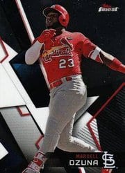 2018 Finest Base Set Marcell Ozuna #110 card