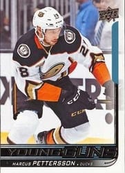 2018-19 Upper Deck Base Set Marcus Pettersson #229 card