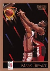 1990-91 SkyBox Base Set Mark Bryant #231 card
