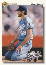 1992 Upper Deck Base Set Mark Davis #607 card