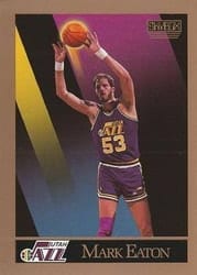1990-91 SkyBox Base Set Mark Eaton #276 card