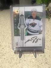 2022-23 Upper Deck Ultimate Collection Ultimate Emblems Autograph Matt Boldy #UE-BO card