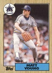 1987 Topps Base Set Matt Young #19 card