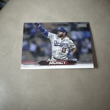 2024 Stadium Club Base Set Max Muncy #125 card