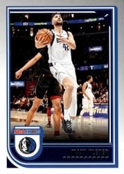 2022-23 Hoops Base Set Maxi Kleber #124 card