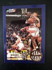 1992 Fleer Team Leaders Michael Jordan #4 card