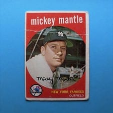1959 Topps Mickey Mantle #10 card
