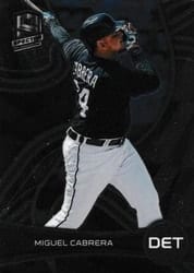 2022 Panini Chronicles Spectra Miguel Cabrera #52 card