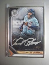2023 Topps Museum Collection Framed Autographs Silver Miguel Cabrera #MFA-MC card