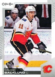 2020-21 O-Pee-Chee Base Set Mikael Backlund #165 card