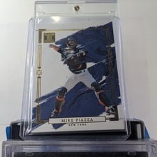 2024 Panini Impeccable Base Set Mike Piazza #48 card