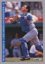 1993 Fleer Base Set Mike Scioscia #67 card