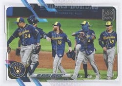 2021 Topps Base Set Milwaukee Brewers #59 card