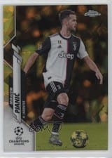 2019 Topps Chrome UEFA Champions League Sapphire Miralem Pjanic #9 card
