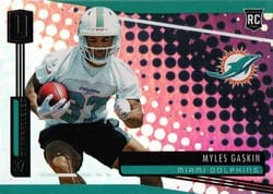 2019 Panini Unparalleled Base Set Myles Gaskin #274 card