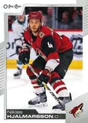 2020-21 O-Pee-Chee Base Set Niklas Hjalmarsson #342 card