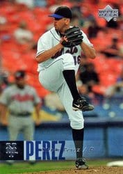 2006 Upper Deck Base Set Oliver Perez #1121 card