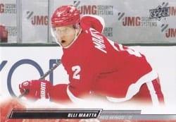2022-23 Upper Deck Base Set Olli Maatta #553 card