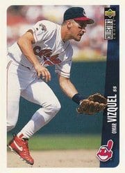 1996 Collector's Choice Base Set Omar Vizquel #528 card