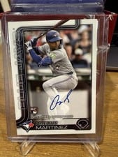 2025 Topps Real One Autographs Orelvis Martinez #18 card
