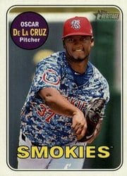 2018 Topps Heritage Minor League Base Set Oscar De La Cruz #83 card