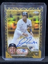 2023 Topps Gilded Collection Gold Etch Autographs Oswald Peraza #CGA-OP card
