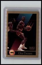1990-91 SkyBox Base Set Otis Thorpe #112 card