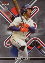 2022 Finest Base Set Ozzie Albies #32 card
