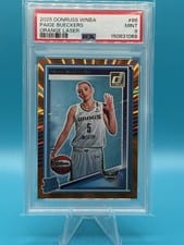 2025 Panini Donruss WNBA Paige Bueckers Orange Laser #86 card