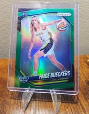 2025 Panini Prizm WNBA Paige Bueckers Green #147 card