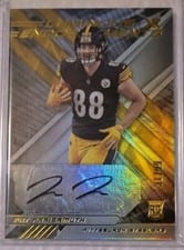 2021 Panini XR Luminous Endorsements Pat Freiermuth #LUM-PFR card