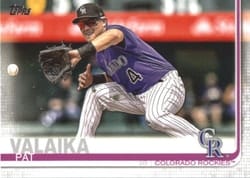 2019 Topps Base Set Pat Valaika #621 card