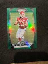 2017 Panini Prizm Patrick Mahomes II Green Prizm #269 card