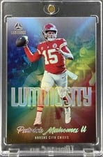 2022 Panini Luminance Luminosity Patrick Mahomes II #LM-PMA card
