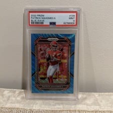 2022 Panini Prizm Patrick Mahomes II #139 card