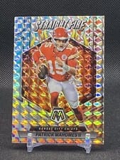 2023 Panini Mosaic Straight Fire Mosaic Patrick Mahomes II #SF-PM card