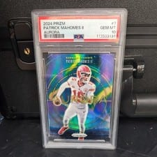 2024 Panini Prizm Aurora Patrick Mahomes II #7 card