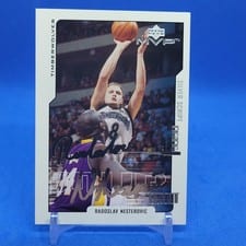 2000-01 Upper Deck Base Set Rasho Nesterovic #102 card