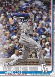 2019 Topps Update Base Set Record-Breaking Month #US113 card