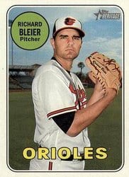 2018 Topps Heritage Base Set Richard Bleier #554 card