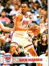 1993-94 Hoops Base Set Rick Mahorn #372 card