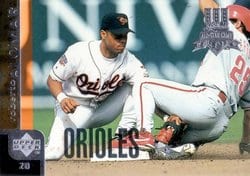 1998 Upper Deck Base Set Roberto Alomar #313 card