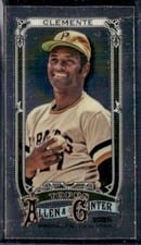 2025 Topps Allen & Ginter Mini Chrome Roberto Clemente #39 card