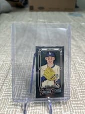 2025 Topps Allen & Ginter Mini Chrome Roki Sasaki #92 card