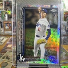2025 Topps Chrome Logofractor Edition Base Set Roki Sasaki #217 card
