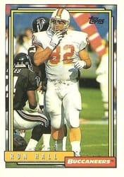 1992 Topps Base Set Ron Hall #143 card