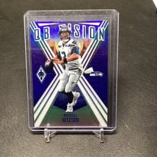 2019 Panini Phoenix QB Vision Russell Wilson #10 card